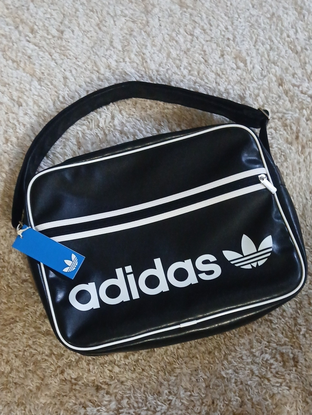 NWT LARGE ADIDAS TOTE AIRPORTER BAG